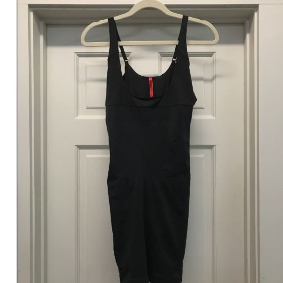 Spanx Undergarment Slip Shapewear - Picture 1 of 4